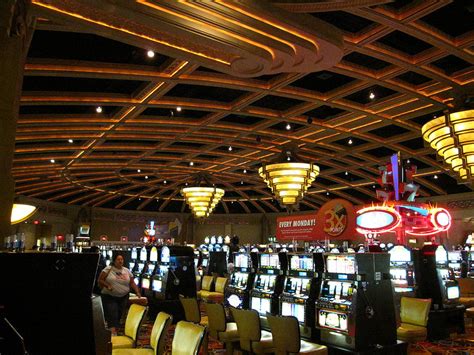 hollywood casino charles town coupons.